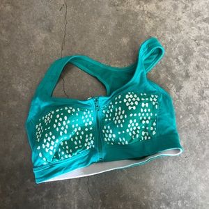 Lucy Sports Bra