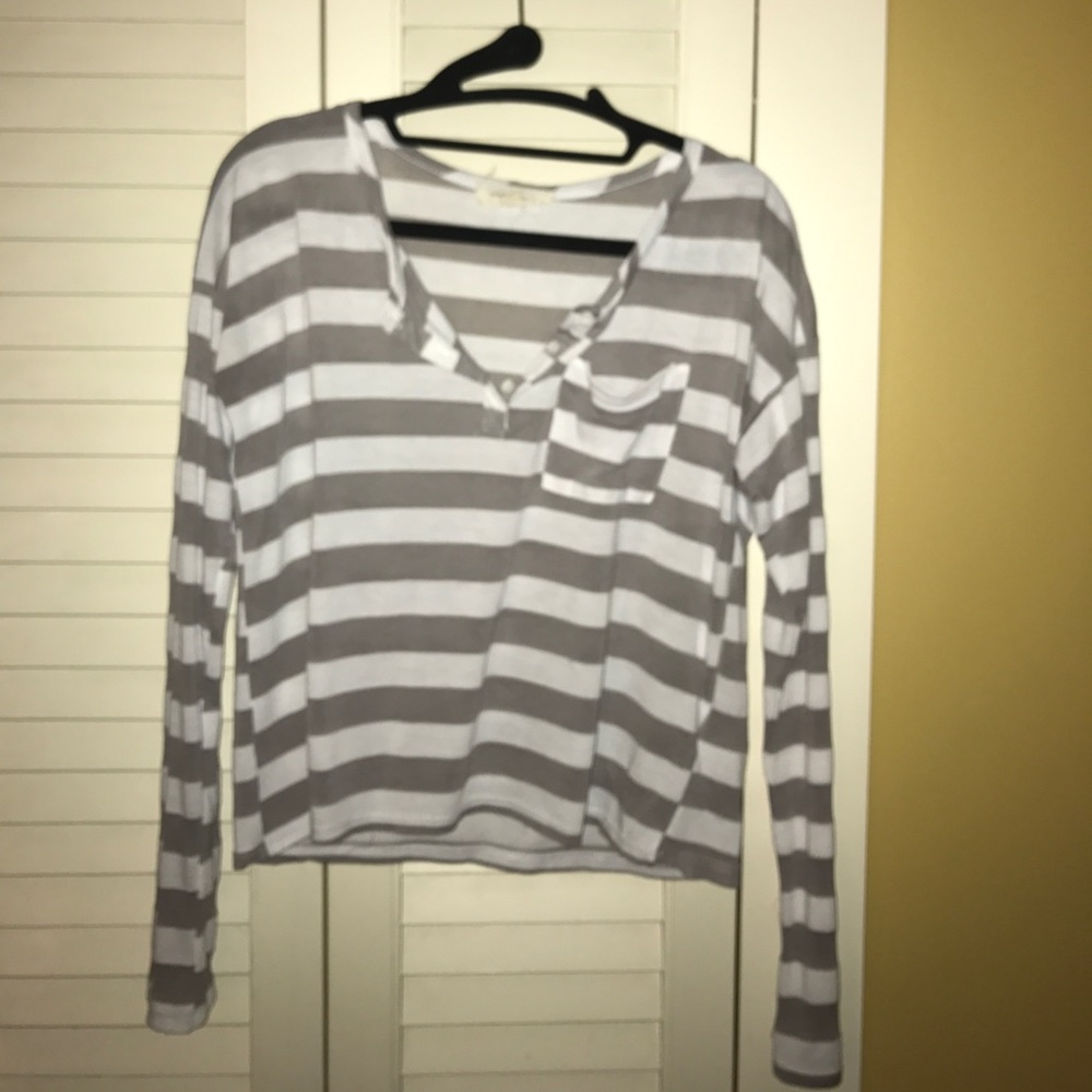 Mauve and white striped T