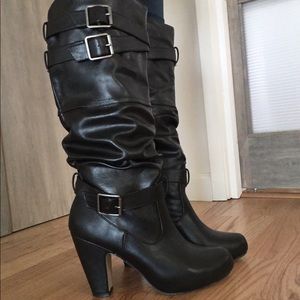 High Heeled Black Leather Boots