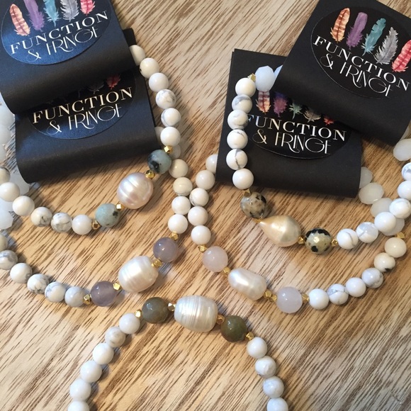 Jasper & Pearl Bracelet - Picture 1 of 4