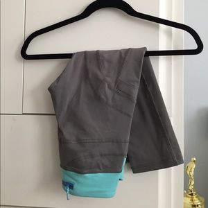 Gray ivivva cropped leggings