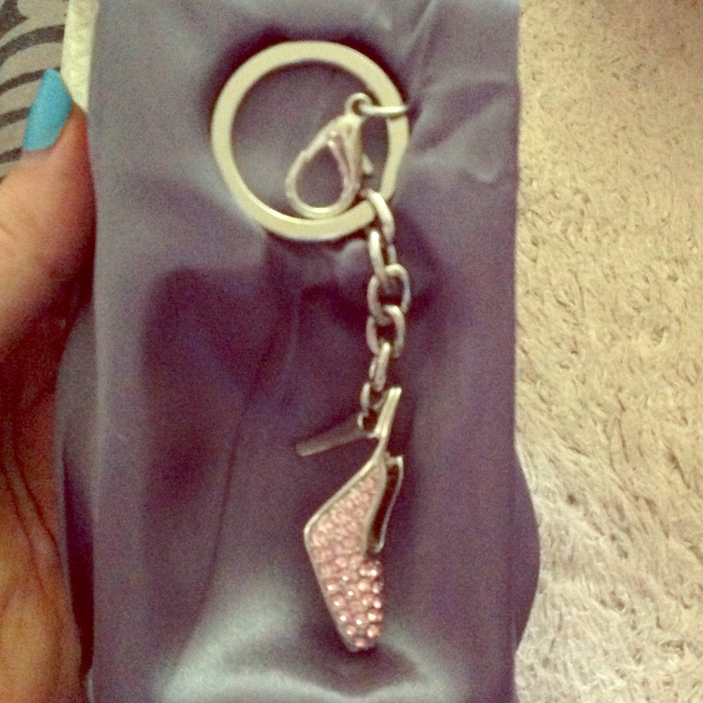 Stiletto keychain with Swarovski crystal elements