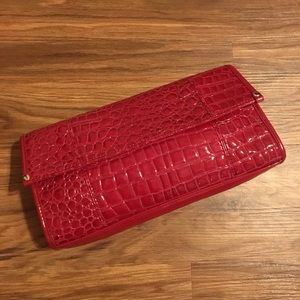 Patent red large clutch