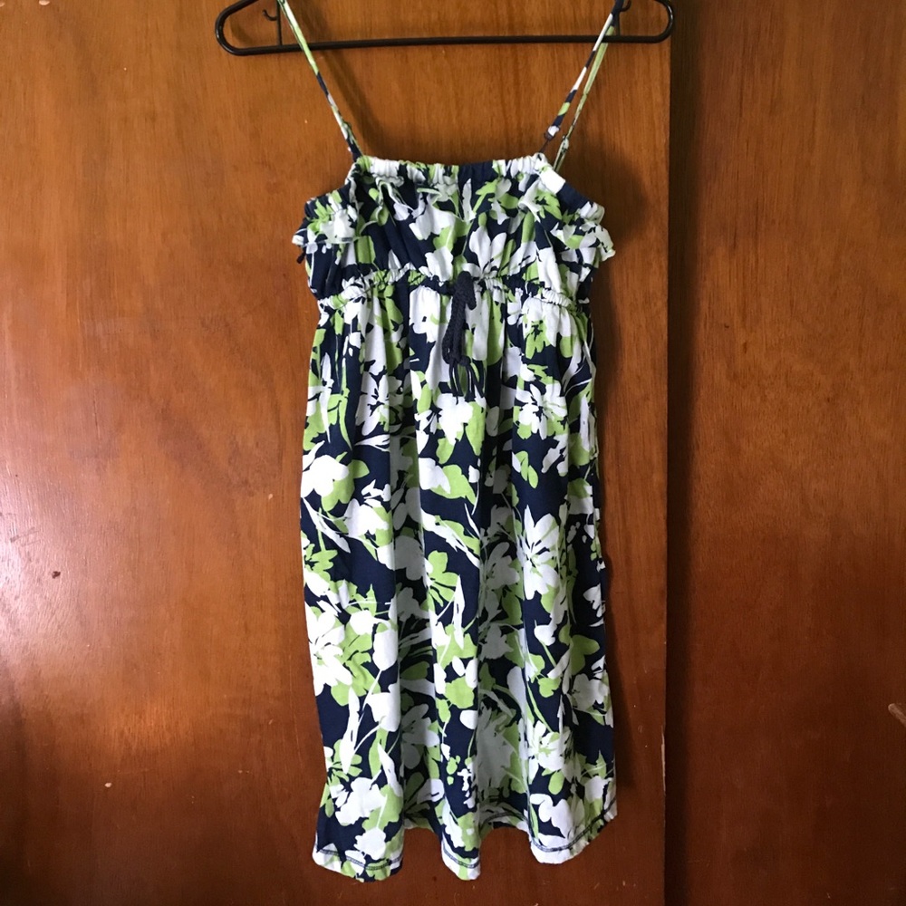 Flower patterned dress!