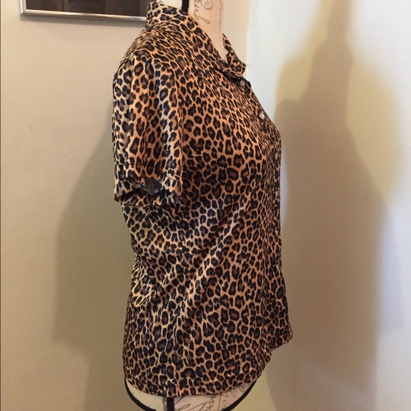 Vintage In Charge Animal Print Poly Short Sleeve - Picture 2 of 5