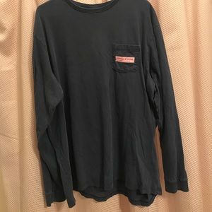 Navy Vineyard vines XL tee