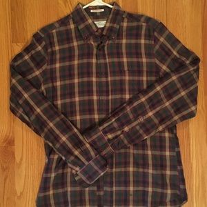 Men's Gant button up shirt. Size M