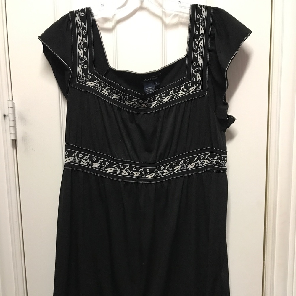 Black & White Tunic top Max Edition XL