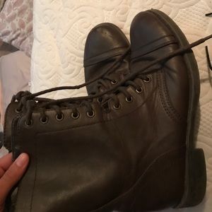 brown size 9&9.5 boots
