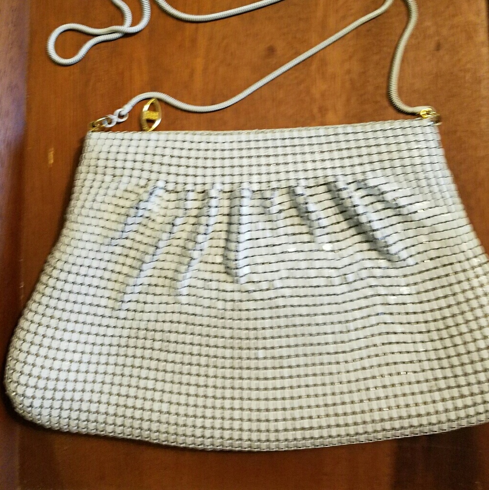 White Metal Mesh Shoulder Bag