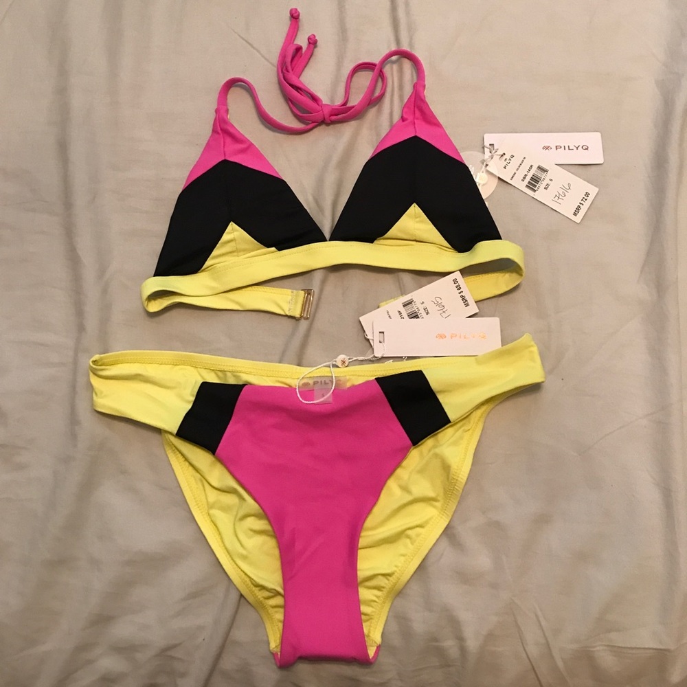 NEVER WORN Bikini - tags still on!