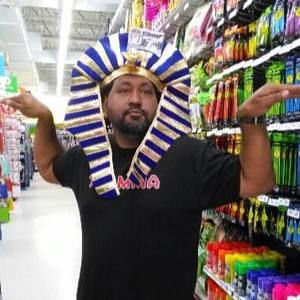 Meet your Posher, Thomas