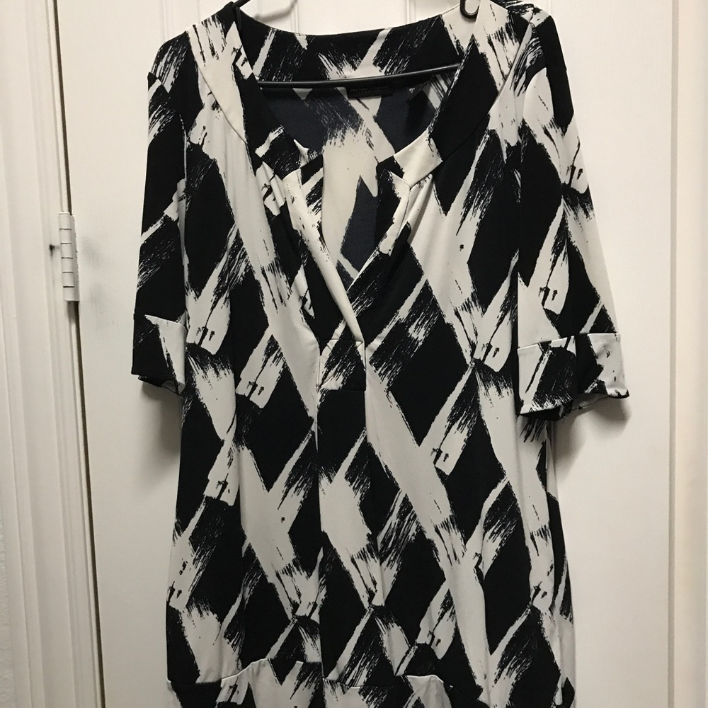 New York & Co Size L Tunic Top