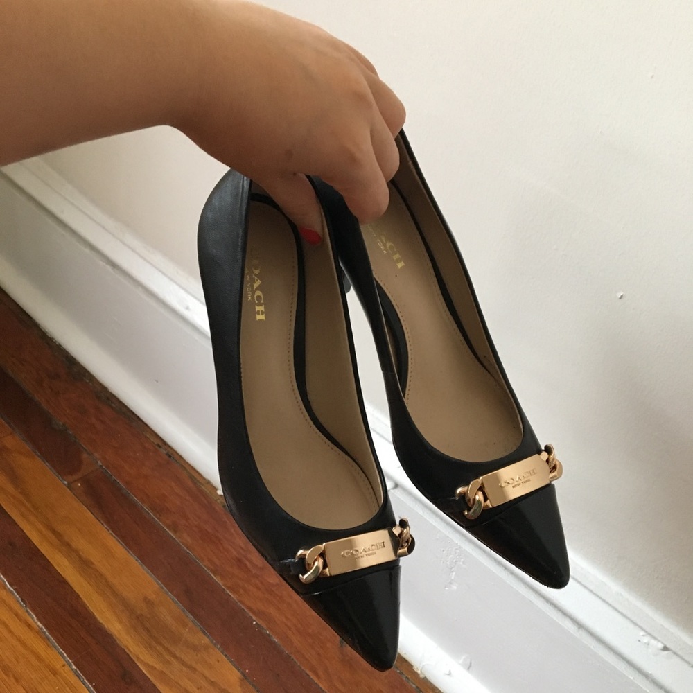 Coach pointed toe (never worn)