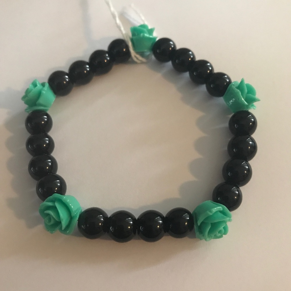 Green and black rose bracelet