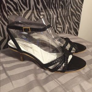Liz Claiborne Flex Kitten Heel