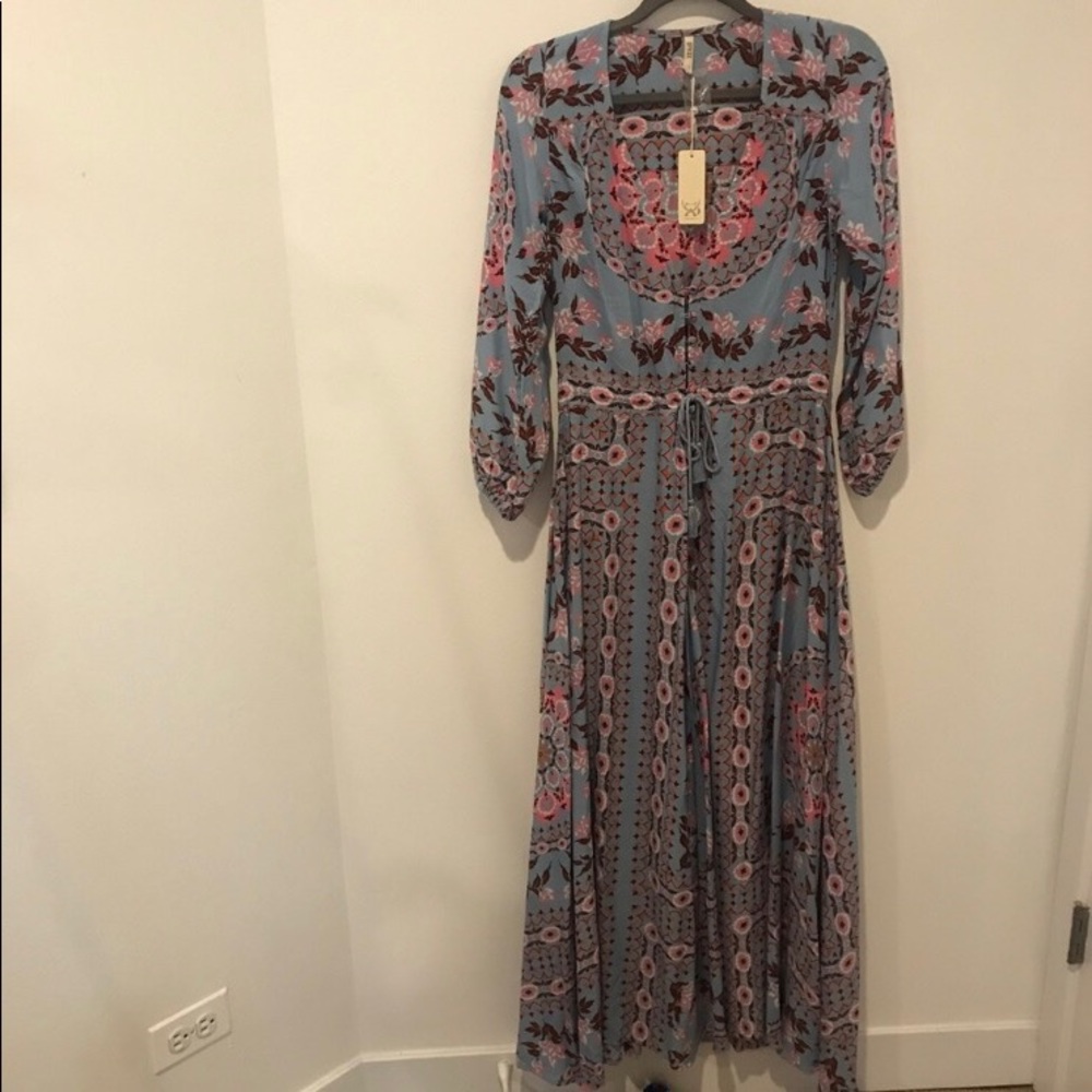 Spell & The Gypsy Pandora Gown Size S - Picture 7 of 8