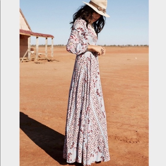 Spell & The Gypsy Pandora Gown Size S - Picture 4 of 8