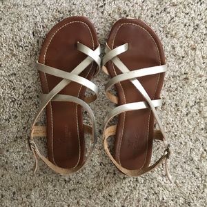 American Eagle gold strapped sandals