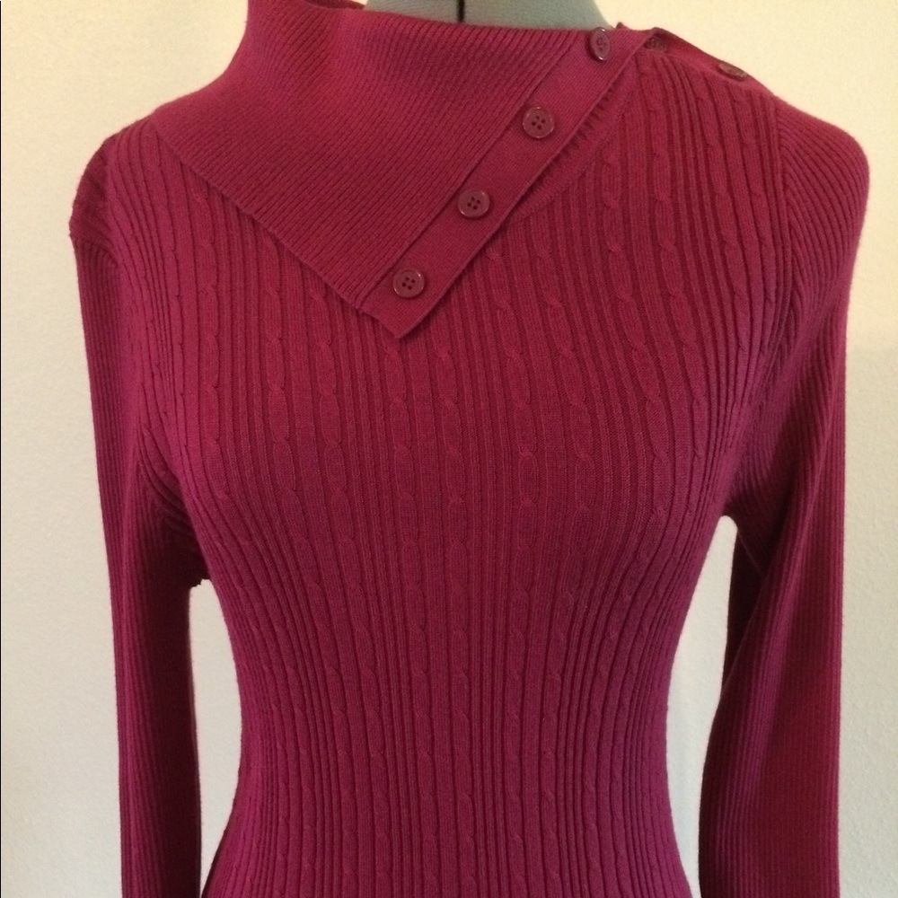 Sweater - Picture 2 of 3