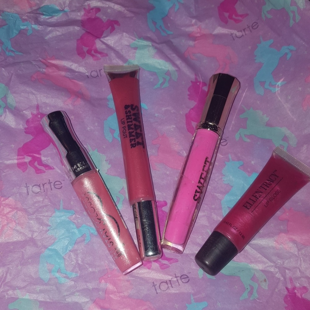 LOT OF 4 LIP GLOSSES