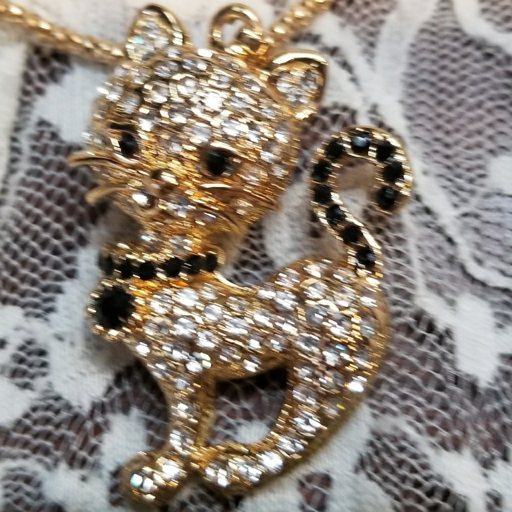 Necklace Cat