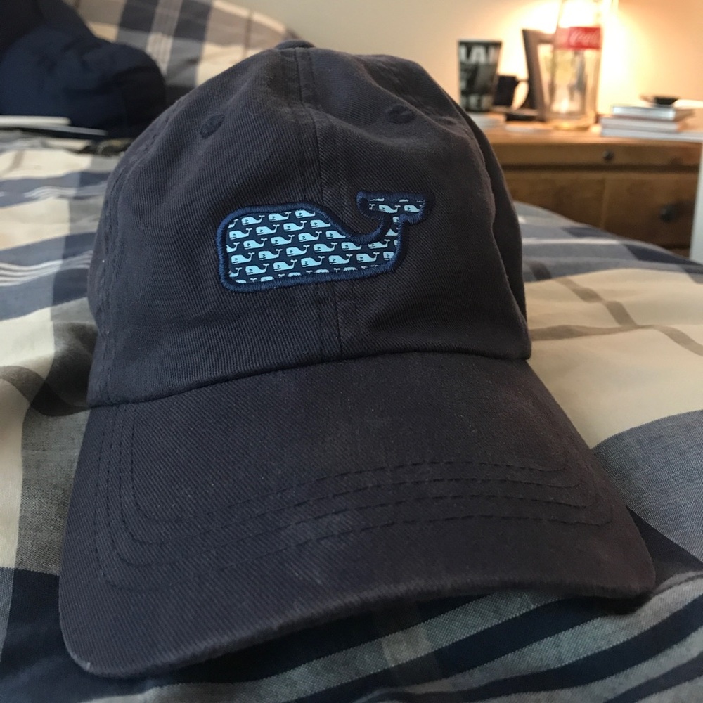 Vineyard Vines navy hat
