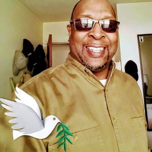 Meet your Posher, Larry