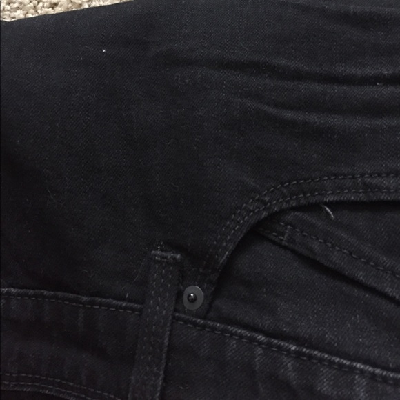 Black Levi's - Picture 3 of 3