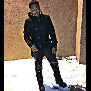 Meet your Posher, Elijah