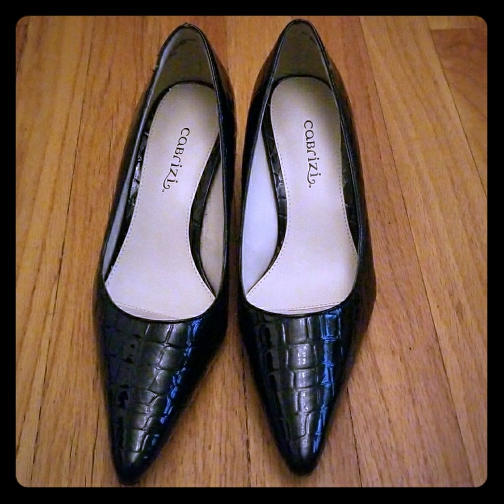 Cabrizi black heels