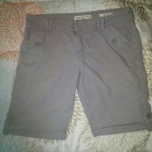 BOGO Levi Strauss Sz 16 grey khaki bermuda shorts