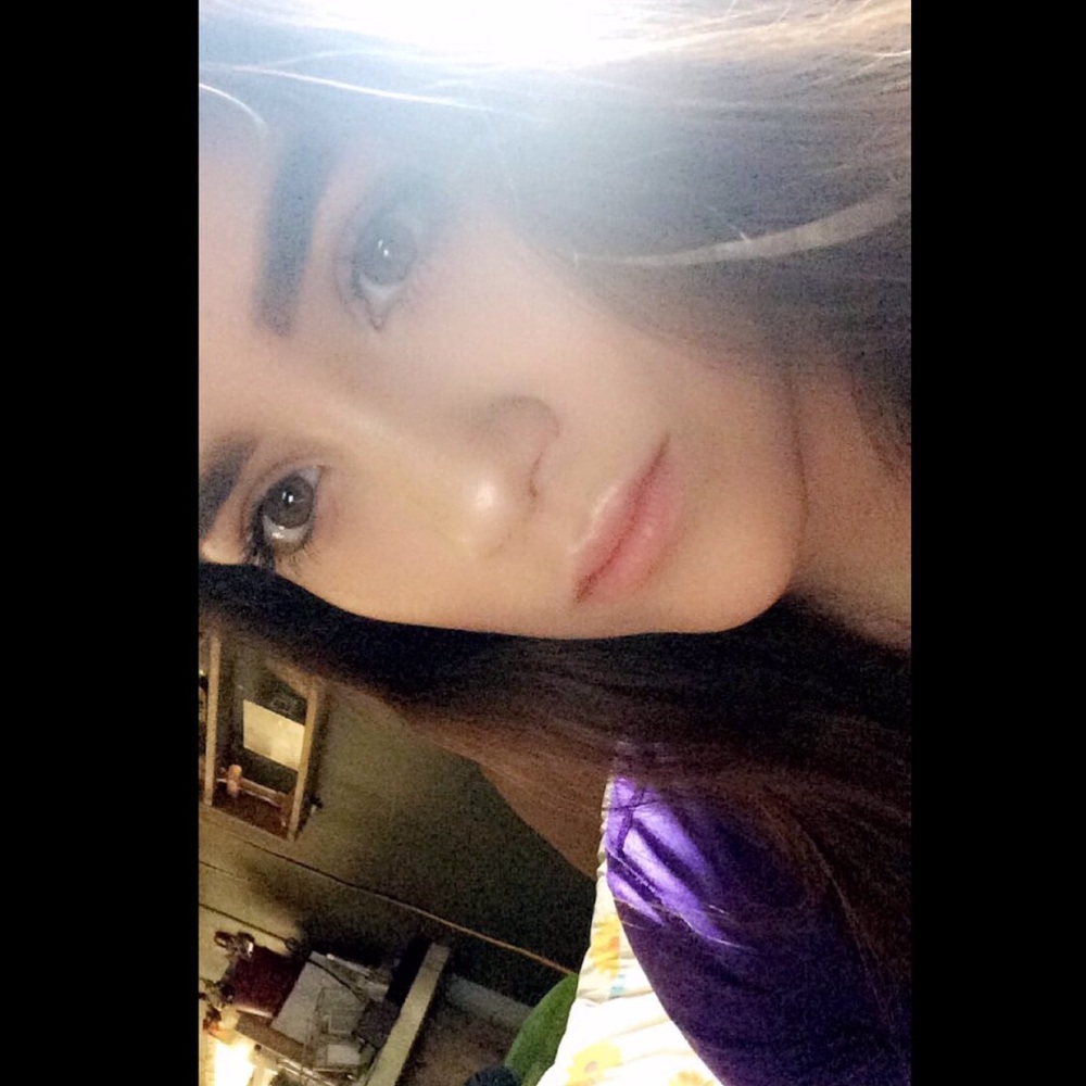 Meet your Posher, Gabriella