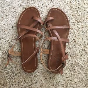 American Eagle sandals