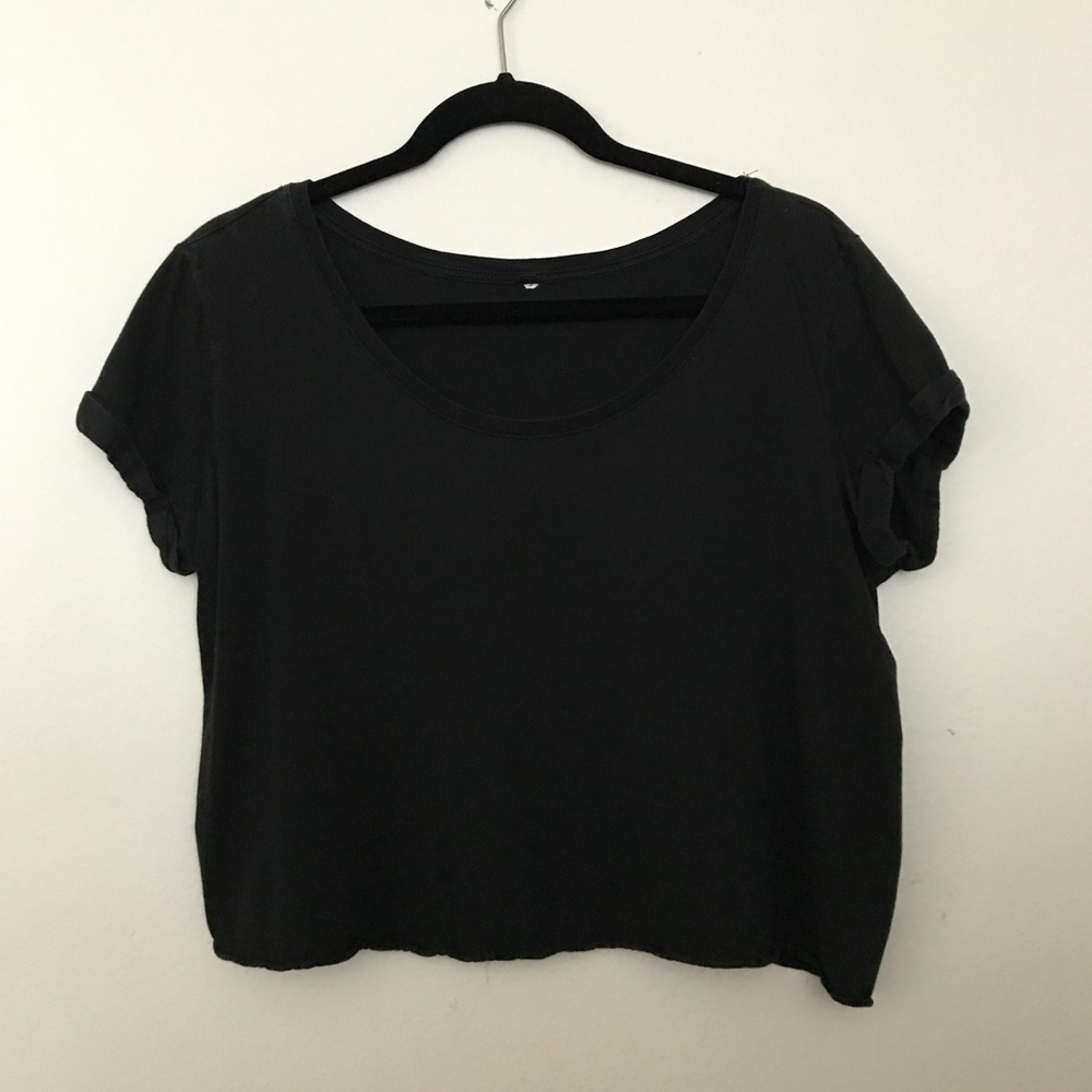 Brandy Melville t-shirt