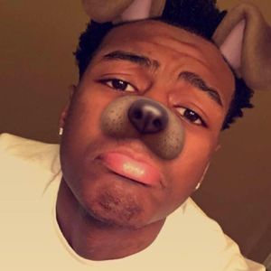 Meet your Posher, Derrick