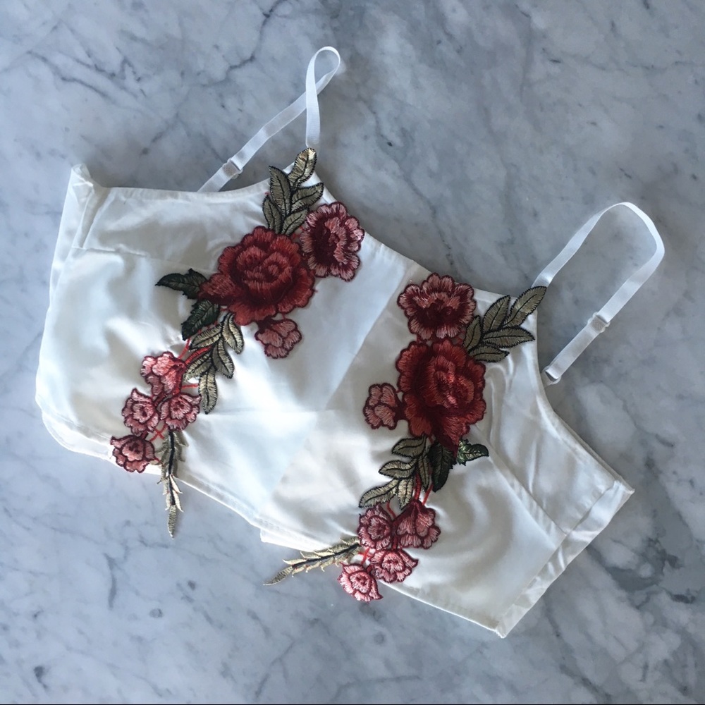 "Amadora" ll Rose Appliqué Two-Piece Set ❣ - Picture 5 of 8