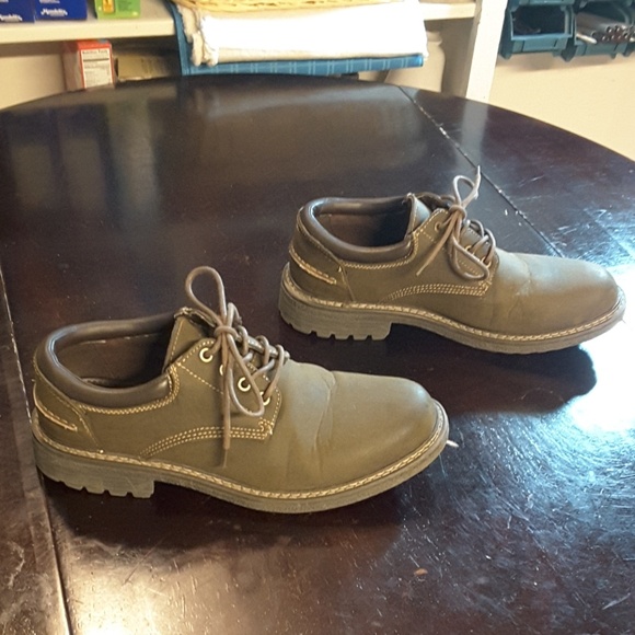 Men's 10.5M GBX Casual/Dress shoes - Picture 2 of 7