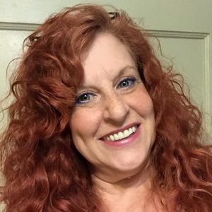 Meet your Posher, Joy