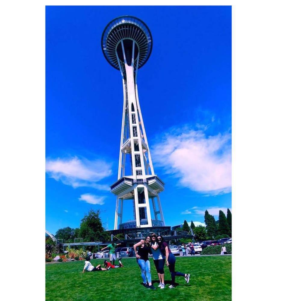 Meet your Posher, April