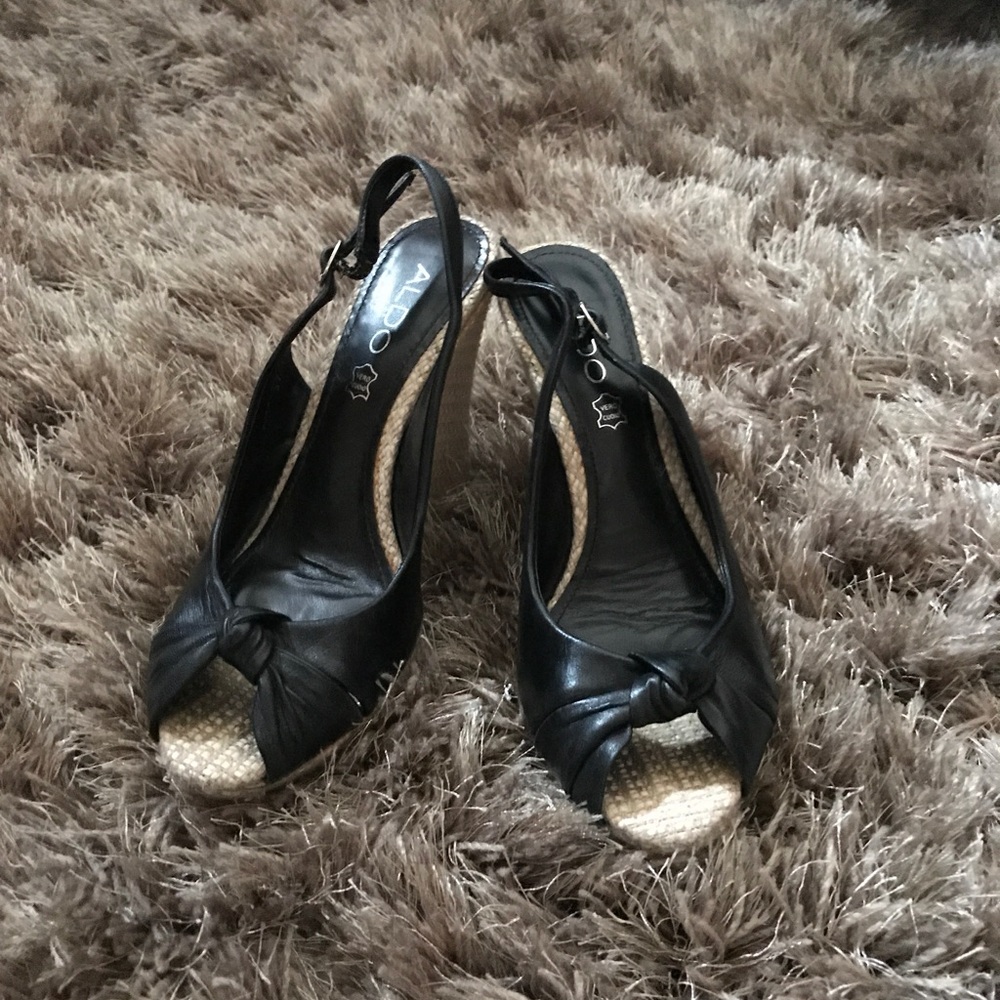 Lightly worn Aldo leather platform mules