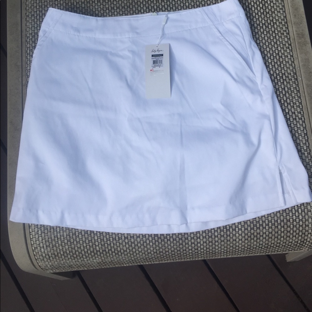NWT Lady Hager white skort