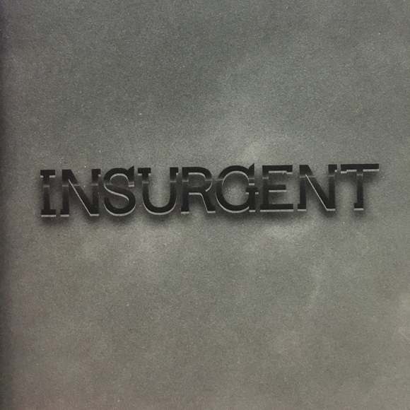 Insurgent: Roth - Picture 2 of 2