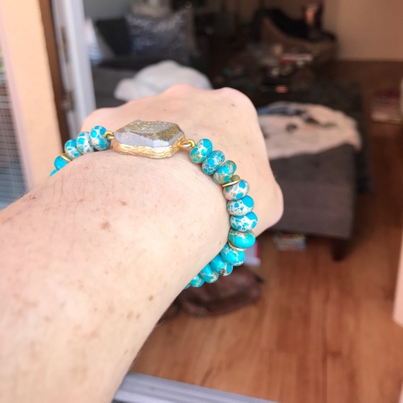 African Turquoise Druzy Beaded Bracelet - Picture 6 of 8