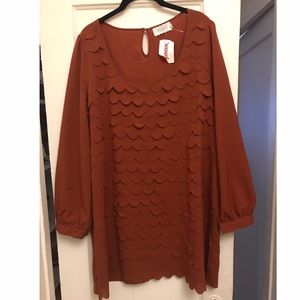 Orange/Rust/Brown Scalloped Tunic Top (NWT) - 2x