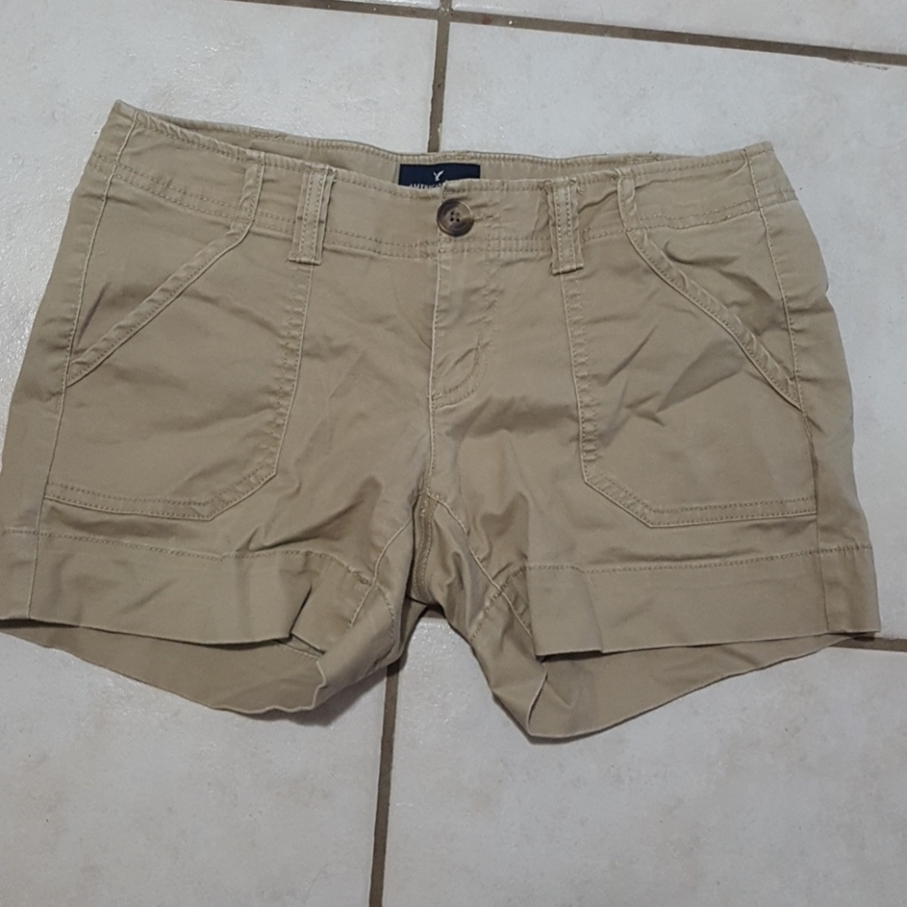 Cream Shorts