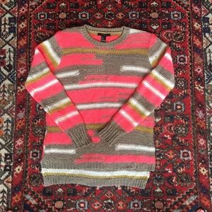 Great transition sweater! Lightweight. Size Sm.