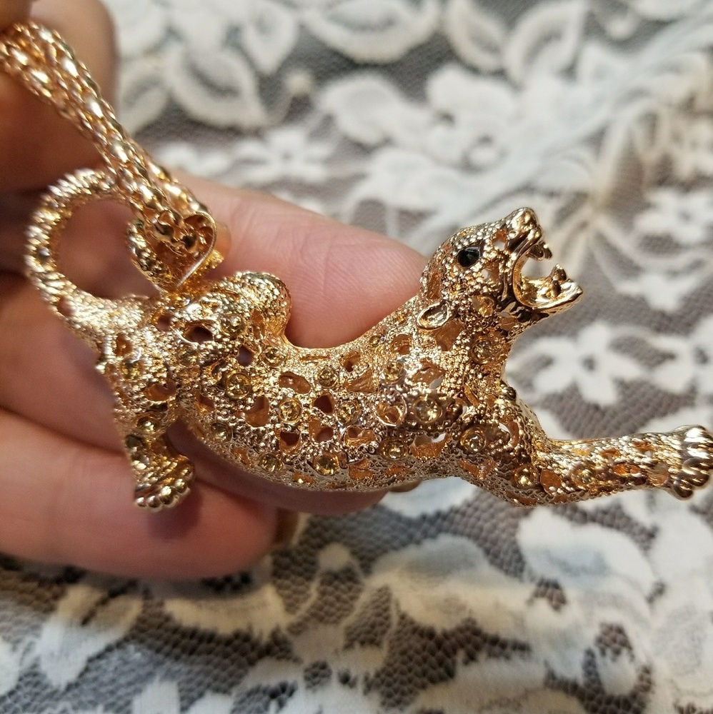 Necklace Big Cat