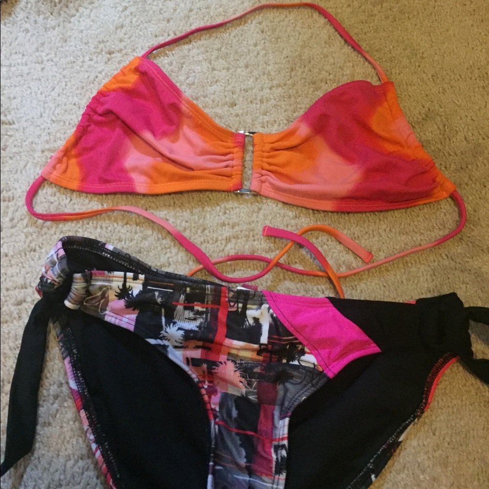 ☘️ Old Navy Cute bikini Set Medium