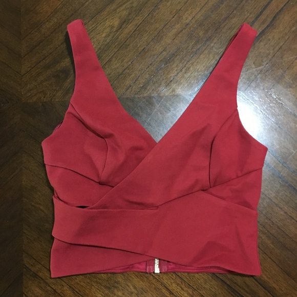 Guess deep red crop top - Picture 1 of 2